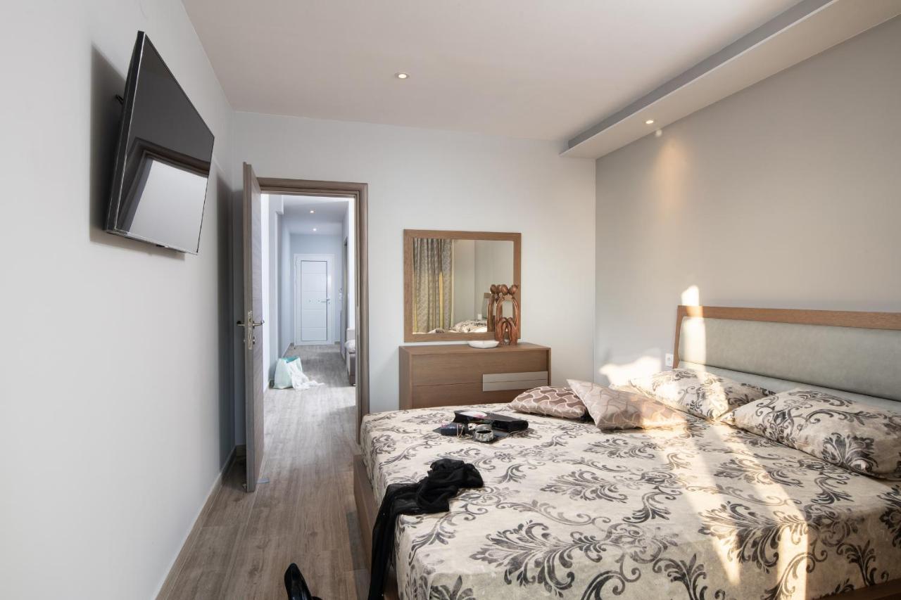 Sunset Studios - Suites With Seaview & Back Side Apartements Торони Экстерьер фото