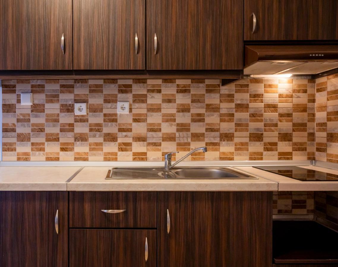 Sunset Studios - Suites With Seaview & Back Side Apartements Торони Экстерьер фото